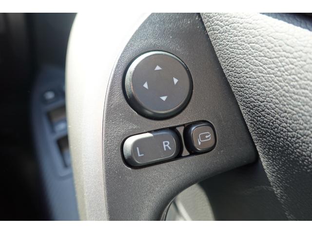 エクリプスクロスＰＨＥＶ Ｇ　モード切替ツインモーター４ＷＤ　フロアシフト　パドルシフ　ト・オートエアコン・横滑り防止・衝突被害軽減ブレーキ・前後誤発進抑制・車線逸脱防止・後側方車両検知警報・寒冷地仕様・ＬＥＤヘッドライト・フォグランプ・オートライト・ワンオーナー・タバコ臭マット焦げ小（47枚目）