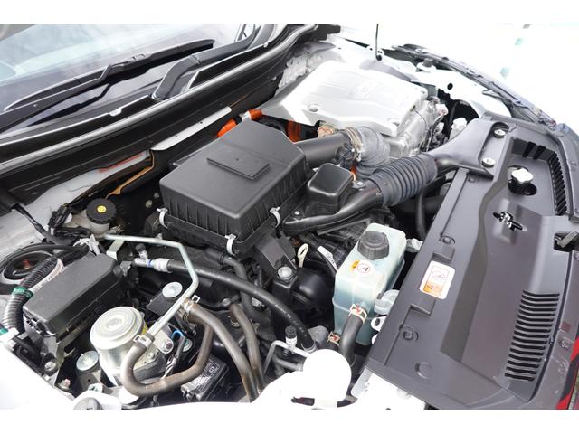 エクリプスクロスＰＨＥＶ Ｐ　ツインモーター４ＷＤ　フロアシフト　パドルシフト　オート　エアコン・スマフォ連携ナビ・フルセグＴＶ・横滑り防止・衝突被害軽減ブレーキ・誤発進抑制・車線逸脱防止・後側方車両検知警報・寒冷地仕様・ＬＥＤヘッドライト・フォグランプ・オートライト・オートハイビーム（55枚目）