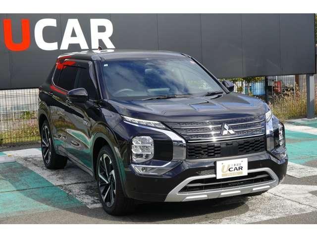 アウトランダーPHEV P モード切替式ツインモーター4WD フロアシフト パドルシ フト・パノラマサンルーフ・BOSEスピーカーシステム・マイパイロット・横滑り防止・車線逸脱防止・衝突被害軽減ブレーキ・誤発進抑制・後側方車両検知警報システム・LEDヘッドライト・バッテリー残存率91%(5枚目)
