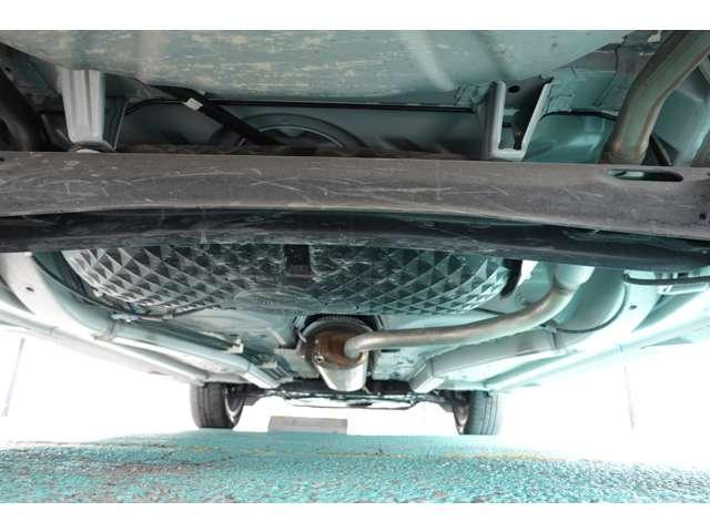 ライズ Z 2WDフロント駆動 CVTインパネシフト ターボチャージ ャー・9インチSDナビ・バックカメラ・レーダークルーズコントロール・アイドリングストップ・ABS・横滑り防止・車線逸脱防止・コーナーセンサー・誤発進抑制・LEDヘッドライト・フォグランプ・オートライト(17枚目)