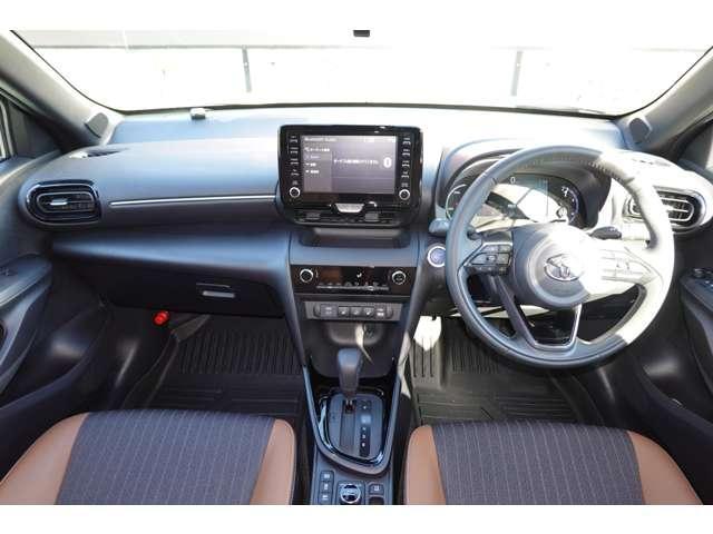 ヤリスクロス ハイブリッドZ アドベンチャー 純正8インチナビ 衝突被害軽減(9枚目)