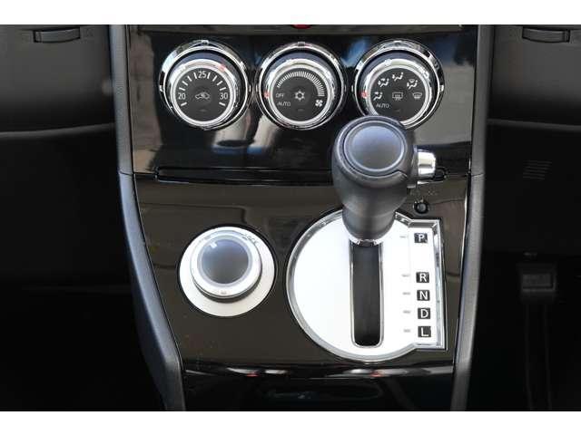 デリカＤ：５ ジャスパー　後席モニター　シートヒーター（12枚目）