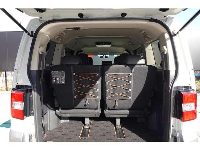 デリカＤ：５ ジャスパー　後席モニター　シートヒーター（18枚目）