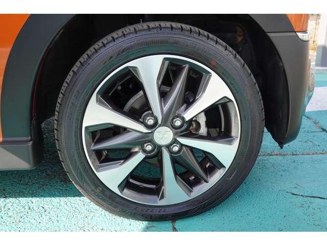 タイヤ１５５／６５Ｒ１５　アルミホイール純正