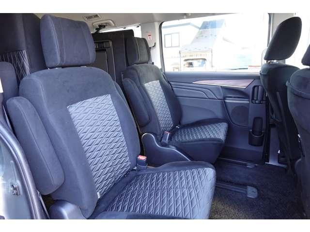 デリカＤ：５ Ｇ　パワーパッケージ　衝突被害軽減ブレーキ　車線逸脱警報（11枚目）