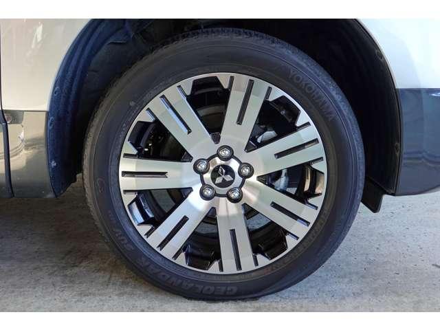 デリカＤ：５ Ｇ　パワーパッケージ　衝突被害軽減ブレーキ　車線逸脱警報（17枚目）