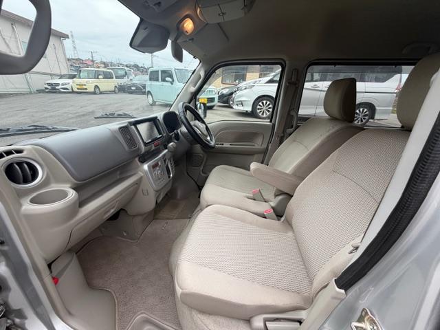 エブリイワゴン ＰＺターボ　ワンオーナー車　レーダーブレーキサポート　純正ナビ　ＴＶ　Ｂｌｏｅｔｏｏｔｈ　ＥＴＣ　ＨＩＤ　パワースライドア　スマートキー２個（7枚目）