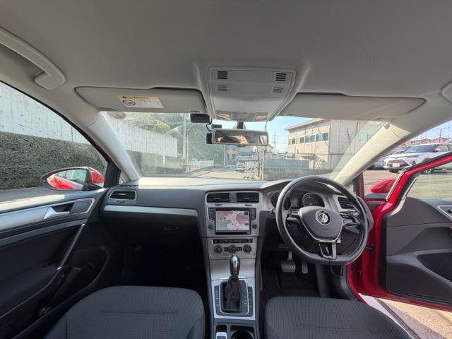 ゴルフヴァリアント ＴＳＩコンフォートラインブルーモーションテクノロジー　純正ナビ　バックカメラ　ＴＶ　Ｂｌｏｅｔｏｏｔｈ　ＥＴＣ　キーレス　ＨＩＤ（12枚目）