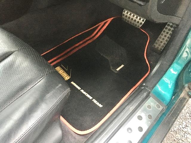 SLK SLK230コンプレッサー SLK230コンプレッサー(2名) 正規ディーラー車 ワンオーナー車両右ハンドル 黑革シート(26枚目)
