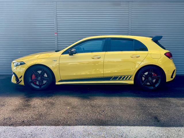 Ａクラス Ａ４５　Ｓ　４マチック＋　エディション１　限定車　専用シート　専用エアロ　純正ナビ　地デジ　全方位カメラ　レーダーセーフティ　純正１９アルミ　前後ドラレコ　パワーシート　シートヒーター　エアシート　スペアキー　ＨＵＤ　ＬＥＤライト（6枚目）