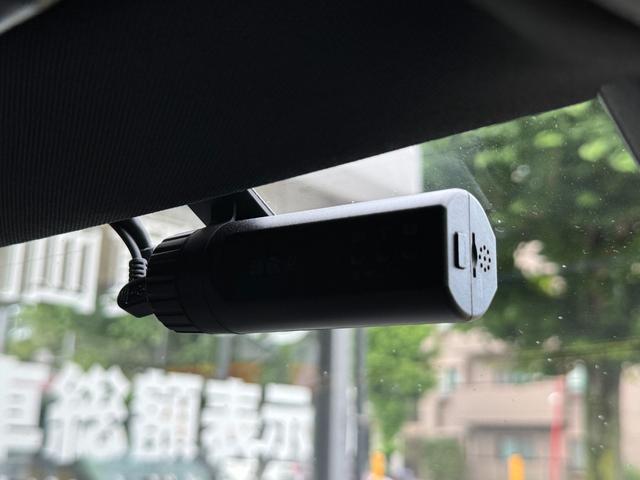 Ａクラス Ａ４５　Ｓ　４マチック＋　エディション１　限定車　専用シート　専用エアロ　純正ナビ　地デジ　全方位カメラ　レーダーセーフティ　純正１９アルミ　前後ドラレコ　パワーシート　シートヒーター　エアシート　スペアキー　ＨＵＤ　ＬＥＤライト（46枚目）