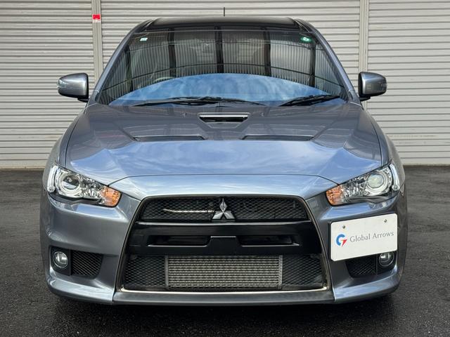 ランサー エボリューション ファイナルエディション 1000台限定車 ワンオーナー オプションツートンカラー 専用BBS18インチAW 専用レカロシート シートヒーター DIATONE SOUND NAVI 地デジ 社外デジタルインナーミラー 記録簿(4枚目)