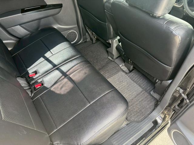 ワゴンＲスティングレー Ｔ　ナビ　ＴＶ　ＨＩＤ　スマートキー　電動格納ミラー　ベンチシート　ＣＶＴ　盗難防止システム　ＡＢＳ　ＣＤ　ＵＳＢ　アルミホイール　衝突安全ボディ　エアコン　パワーステアリング　パワーウィンドウ（27枚目）