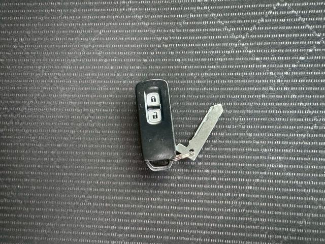 N-ONE プレミアム ツアラー・Lパッケージ バックカメラ ワンオーナー オートクルーズコントロール HID スマートキー アイドリングストップ 電動格納ミラー ベンチシート CVT 盗難防止システム ABS ESC 衝突安全ボディ 記録簿10枚(11枚目)