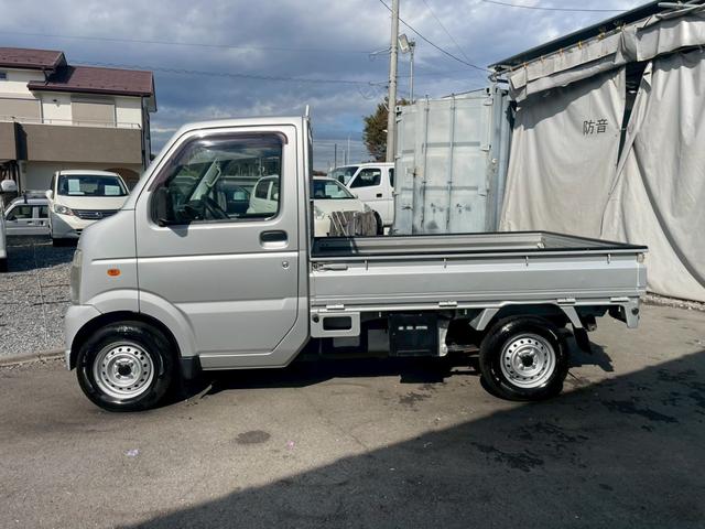キャリイトラック  KCエアコン・パワステ ワンオーナー 軽トラック 三方開 MT エアコン パワーステアリング(8枚目)