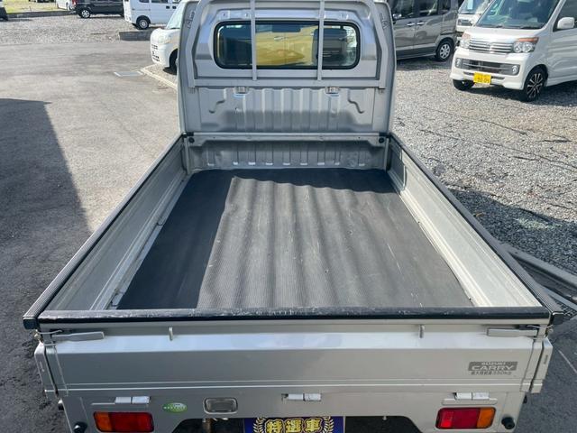キャリイトラック  KCエアコン・パワステ ワンオーナー 軽トラック 三方開 MT エアコン パワーステアリング(10枚目)