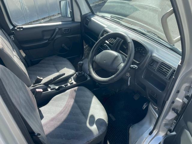 キャリイトラック  KCエアコン・パワステ ワンオーナー 軽トラック 三方開 MT エアコン パワーステアリング(20枚目)