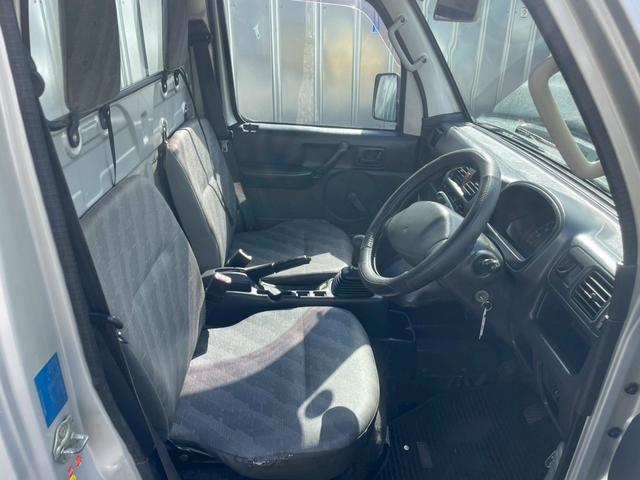 キャリイトラック  KCエアコン・パワステ ワンオーナー 軽トラック 三方開 MT エアコン パワーステアリング(21枚目)