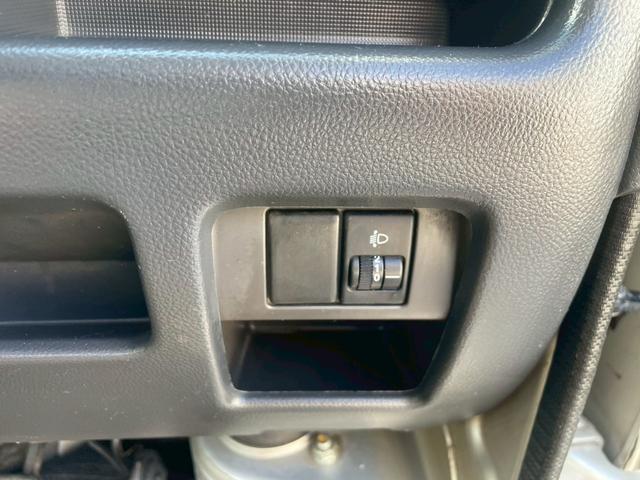 キャリイトラック  KCエアコン・パワステ ワンオーナー 軽トラック 三方開 MT エアコン パワーステアリング(24枚目)