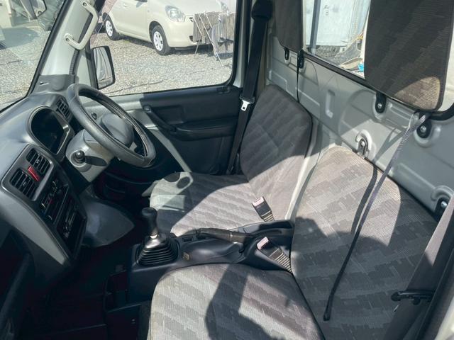 キャリイトラック  KCエアコン・パワステ ワンオーナー 軽トラック 三方開 MT エアコン パワーステアリング(25枚目)