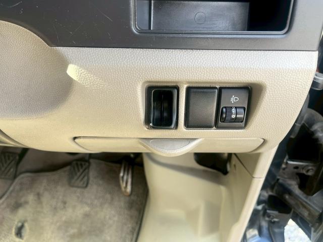 エブリイ ジョイン　両側スライドドア　ナビ　ＴＶ　ＭＴ　盗難防止システム　ＡＢＳ　衝突安全ボディ　エアコン　パワーステアリング　パワーウィンドウ（7枚目）