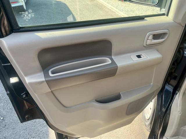 エブリイ ジョイン　両側スライドドア　ナビ　ＴＶ　ＭＴ　盗難防止システム　ＡＢＳ　衝突安全ボディ　エアコン　パワーステアリング　パワーウィンドウ（23枚目）