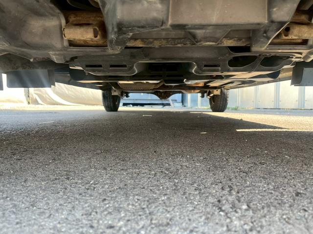 エブリイ ジョイン　両側スライドドア　ナビ　ＴＶ　ＭＴ　盗難防止システム　ＡＢＳ　衝突安全ボディ　エアコン　パワーステアリング　パワーウィンドウ（24枚目）