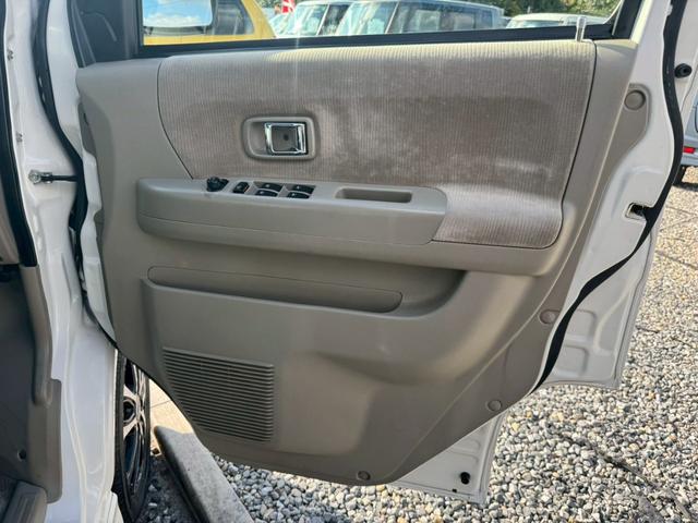 アトレーワゴン カスタムターボＲＳリミテッド　ドライブレコーダー　ＥＴＣ　両側スライド・片側電動　ナビ　ＴＶ　ＨＩＤ　キーレスエントリー　電動格納ミラー　ターボ　ＡＴ　盗難防止システム　ＡＢＳ　ＣＤ　ＵＳＢ　ミュージックプレイヤー接続可（26枚目）