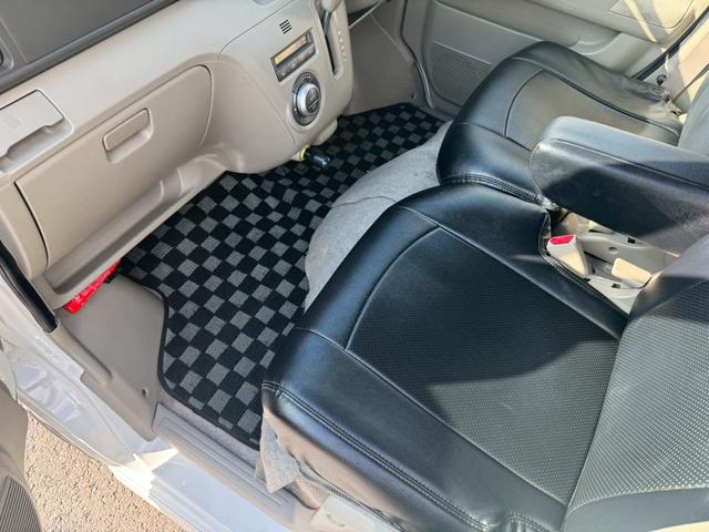 アトレーワゴン カスタムターボＲＳリミテッド　ドライブレコーダー　ＥＴＣ　両側スライド・片側電動　ナビ　ＴＶ　ＨＩＤ　キーレスエントリー　電動格納ミラー　ターボ　ＡＴ　盗難防止システム　ＡＢＳ　ＣＤ　ＵＳＢ　ミュージックプレイヤー接続可（48枚目）