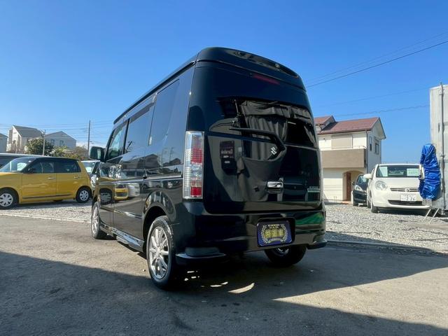 エブリイワゴン ＰＺターボスペシャル　ＥＴＣ　両側電動スライドドア　ナビ　ＴＶ　ＨＩＤ　キーレスエントリー　電動格納ミラー　シートヒーター　ＡＴ　盗難防止システム　ＡＢＳ　ＣＤ　ＤＶＤ再生　アルミホイール　衝突安全ボディ　エアコン（17枚目）