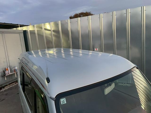 エブリイワゴン ＪＰターボ　４ＷＤ　両側スライドドア　キーレスエントリー　電動格納ミラー　シートヒーター　ＡＴ　盗難防止システム　ＡＢＳ　ＣＤ　アルミホイール　衝突安全ボディ　エアコン　パワーステアリング　パワーウィンドウ（34枚目）