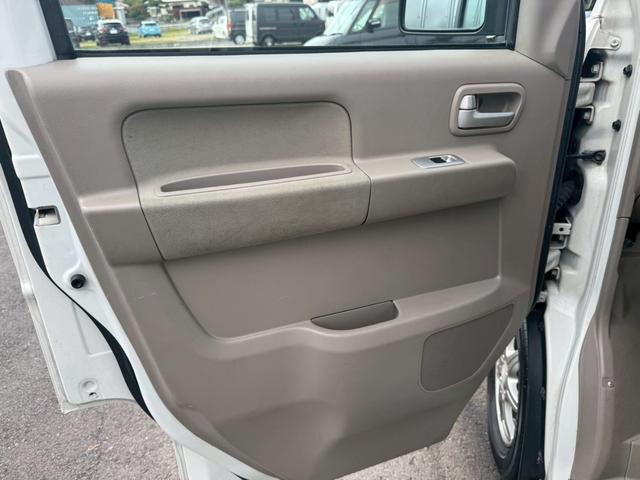 エブリイワゴン ＰＺターボスペシャル　両側電動スライドドア　ナビ　キーレス　電動格納ミラー　タービン新品　エンジンスターター　ワンオーナー　シートヒーター　ＡＴ　盗難防止システム　ＡＢＳ　ＣＤ　Ｂｌｕｅｔｏｏｔｈ（30枚目）