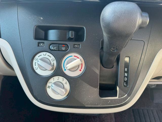 ｅＫスペース Ｅ　ＥＴＣ　両側スライドドア　ナビ　ＴＶ　キーレスエントリー　アイドリングストップ　電動格納ミラー　ベンチシート　ＣＶＴ　ＡＢＳ　ＣＤ　ＵＳＢ　ミュージックプレイヤー接続可　衝突安全ボディ　エアコン（7枚目）