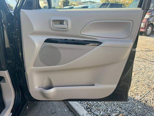 ｅＫスペース Ｅ　ＥＴＣ　両側スライドドア　ナビ　ＴＶ　キーレスエントリー　アイドリングストップ　電動格納ミラー　ベンチシート　ＣＶＴ　ＡＢＳ　ＣＤ　ＵＳＢ　ミュージックプレイヤー接続可　衝突安全ボディ　エアコン（30枚目）