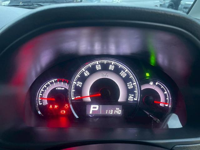 ルークス ハイウェイスター　ＥＴＣ　両側スライド・片側電動　ナビ　ＨＩＤ　スマートキー　電動格納ミラー　ベンチシート　ＣＶＴ　盗難防止システム　ＡＢＳ　アルミホイール　衝突安全ボディ　エアコン　パワーステアリング（22枚目）