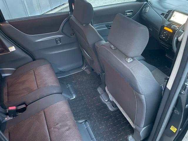 ルークス ハイウェイスター　ＥＴＣ　両側スライド・片側電動　ナビ　ＨＩＤ　スマートキー　電動格納ミラー　ベンチシート　ＣＶＴ　盗難防止システム　ＡＢＳ　アルミホイール　衝突安全ボディ　エアコン　パワーステアリング（24枚目）