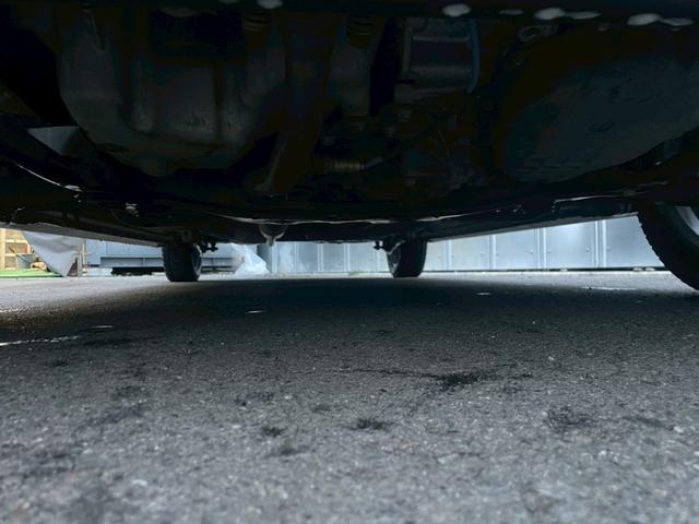 ルークス ハイウェイスター　ＥＴＣ　両側スライド・片側電動　ナビ　ＨＩＤ　スマートキー　電動格納ミラー　ベンチシート　ＣＶＴ　盗難防止システム　ＡＢＳ　アルミホイール　衝突安全ボディ　エアコン　パワーステアリング（39枚目）