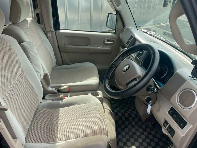 エブリイワゴン ＰＺターボスペシャル　ＡＴ　ＥＴＣ　ナビ　ＴＶ　両側電動スライドドア　キーレスエントリー　シートヒーター　ターボ　盗難防止システム　アルミホイール　ＡＢＳ　エアコン　パワーステアリング　パワーウィンドウ（8枚目）