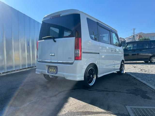 エブリイワゴン ＰＺターボ　両側スライド・片側電動　キーレスエントリー　電動格納ミラー　ＡＴ　盗難防止システム　ＡＢＳ　ＣＤ　ＭＤ　アルミホイール　衝突安全ボディ　エアコン　パワーステアリング　パワーウィンドウ　運転席エアバッグ（15枚目）