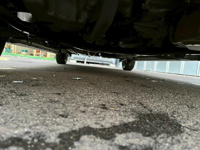 ワゴンＲ ＦＸ－Ｓリミテッド　キーレスエントリー　電動格納ミラー　ベンチシート　ＡＴ　盗難防止システム　ＣＤ　ＭＤ　アルミホイール　衝突安全ボディ　エアコン　パワーステアリング（32枚目）