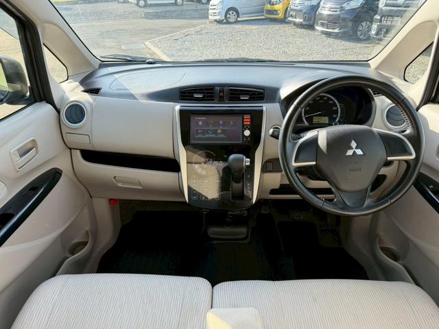 ｅＫワゴン Ｇ　ＥＴＣ　バックカメラ　ナビ　ＴＶ　スマートキー　アイドリングストップ　電動格納ミラー　ベンチシート　ＣＶＴ　盗難防止システム　ＡＢＳ　ＣＤ　ＵＳＢ　ミュージックプレイヤー接続可　アルミホイール（2枚目）