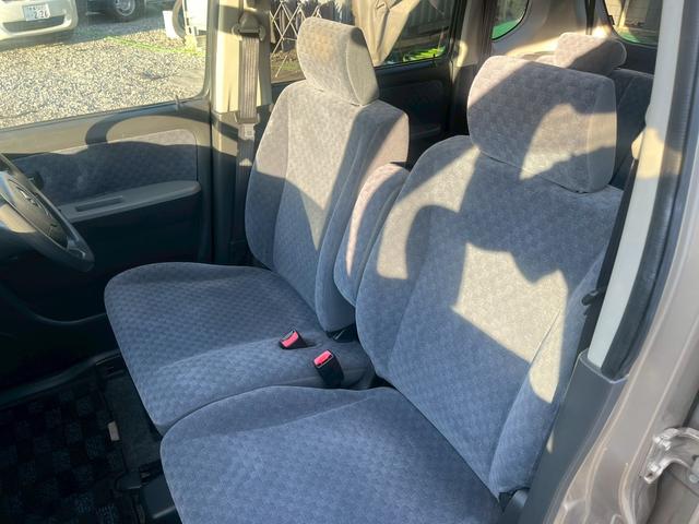 ワゴンＲ ＦＸ　タイミングチェーン　純正ＣＤデッキ　電動格納ミラー　レベライザー　バイザー　ベンチシート　記録簿　社外１５インチアルミホイール　衝突安全ボディ　エアコン　パワーステアリング　パワーウィンドウ（8枚目）