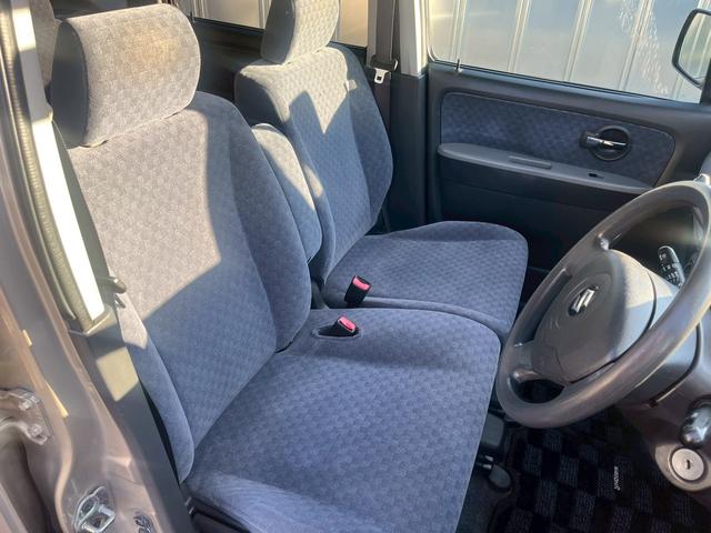 ワゴンＲ ＦＸ　タイミングチェーン　純正ＣＤデッキ　電動格納ミラー　レベライザー　バイザー　ベンチシート　記録簿　社外１５インチアルミホイール　衝突安全ボディ　エアコン　パワーステアリング　パワーウィンドウ（10枚目）