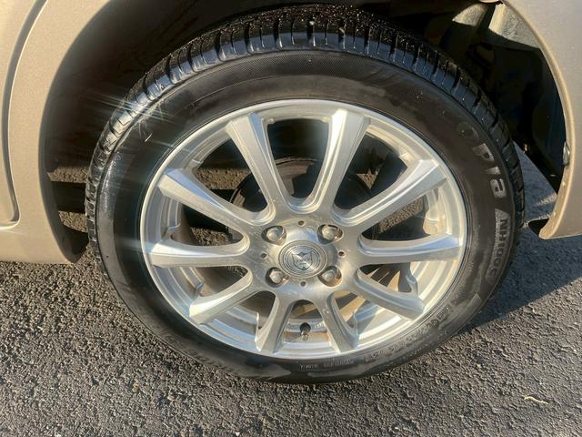 ワゴンＲ ＦＸ　タイミングチェーン　純正ＣＤデッキ　電動格納ミラー　レベライザー　バイザー　ベンチシート　記録簿　社外１５インチアルミホイール　衝突安全ボディ　エアコン　パワーステアリング　パワーウィンドウ（21枚目）