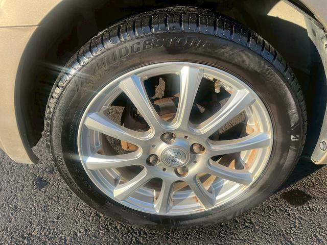 ワゴンＲ ＦＸ　タイミングチェーン　純正ＣＤデッキ　電動格納ミラー　レベライザー　バイザー　ベンチシート　記録簿　社外１５インチアルミホイール　衝突安全ボディ　エアコン　パワーステアリング　パワーウィンドウ（24枚目）