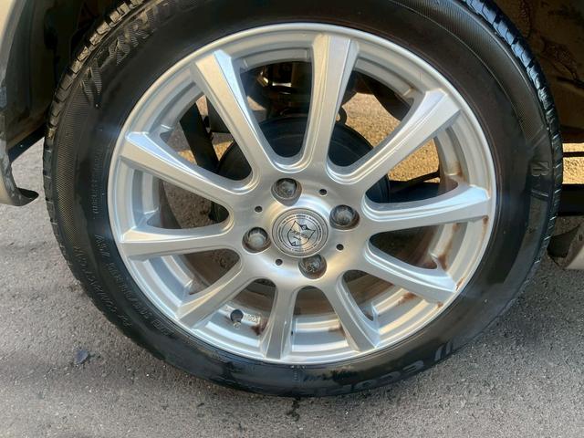 ワゴンＲ ＦＸ　タイミングチェーン　純正ＣＤデッキ　電動格納ミラー　レベライザー　バイザー　ベンチシート　記録簿　社外１５インチアルミホイール　衝突安全ボディ　エアコン　パワーステアリング　パワーウィンドウ（29枚目）