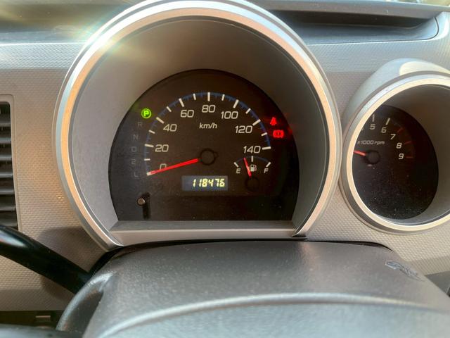 ワゴンＲ ＦＸ　タイミングチェーン　純正ＣＤデッキ　電動格納ミラー　レベライザー　バイザー　ベンチシート　記録簿　社外１５インチアルミホイール　衝突安全ボディ　エアコン　パワーステアリング　パワーウィンドウ（35枚目）