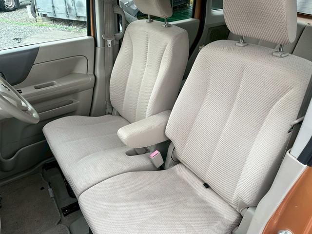 スペーシア Ｇ　ＥＴＣ　両側スライドドア　ナビ　ＴＶ　スマートキー　アイドリングストップ　電動格納ミラー　ベンチシート　ＣＶＴ　盗難防止システム　ＡＢＳ　ＣＤ　衝突安全ボディ　エアコン　パワーステアリング（9枚目）