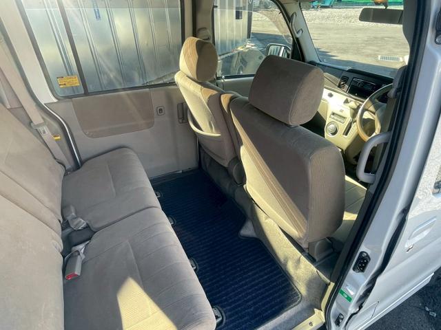 アトレーワゴン カスタムターボRS 4WD ETC 社外CDデッキ タイミングチェーン 両側スライド・片側電動 HIDフォグ キーレス 電動格納ミラー ベンチシート AT 盗難防止システム ABS アルミホイール 記録簿(28枚目)