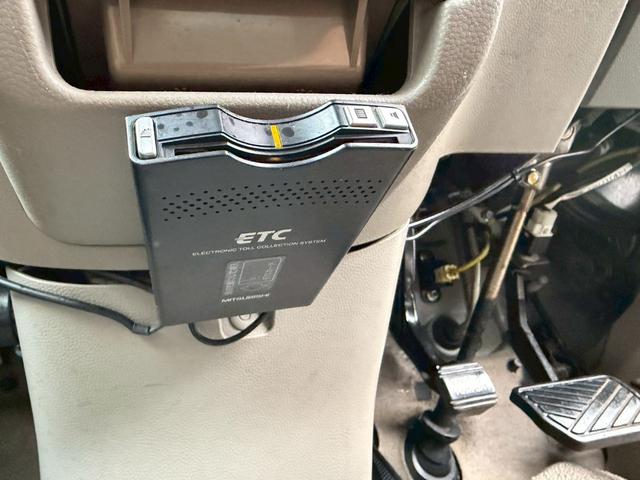 エブリイワゴン PZターボ 4WD AT ETC 両側スライド・片側電動 キーレスエントリー 電動格納ミラー シートヒーター ターボ 盗難防止システム アルミホイール ABS エアコン パワーステアリング(7枚目)